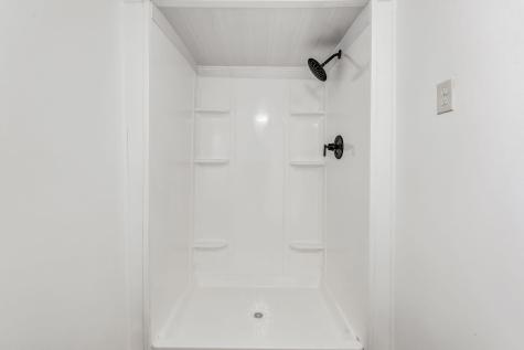 22 Pine Street Milford ME 04461