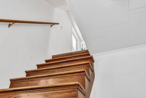 22 Pine Street Milford ME 04461