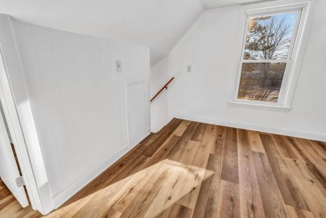 22 Pine Street Milford ME 04461