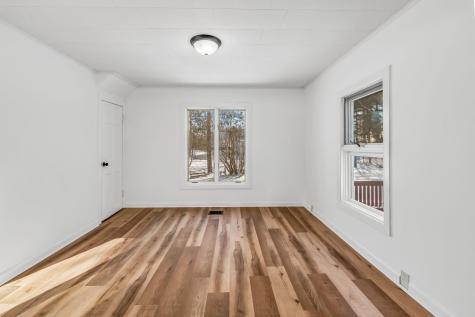 22 Pine Street Milford ME 04461