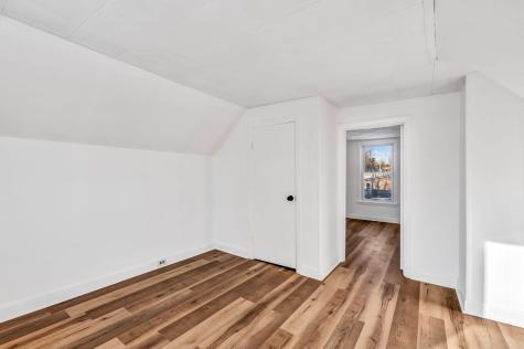 22 Pine Street Milford ME 04461