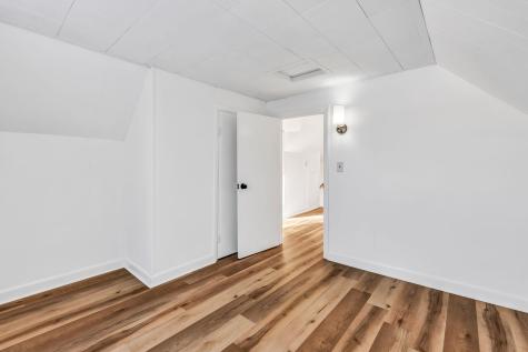 22 Pine Street Milford ME 04461