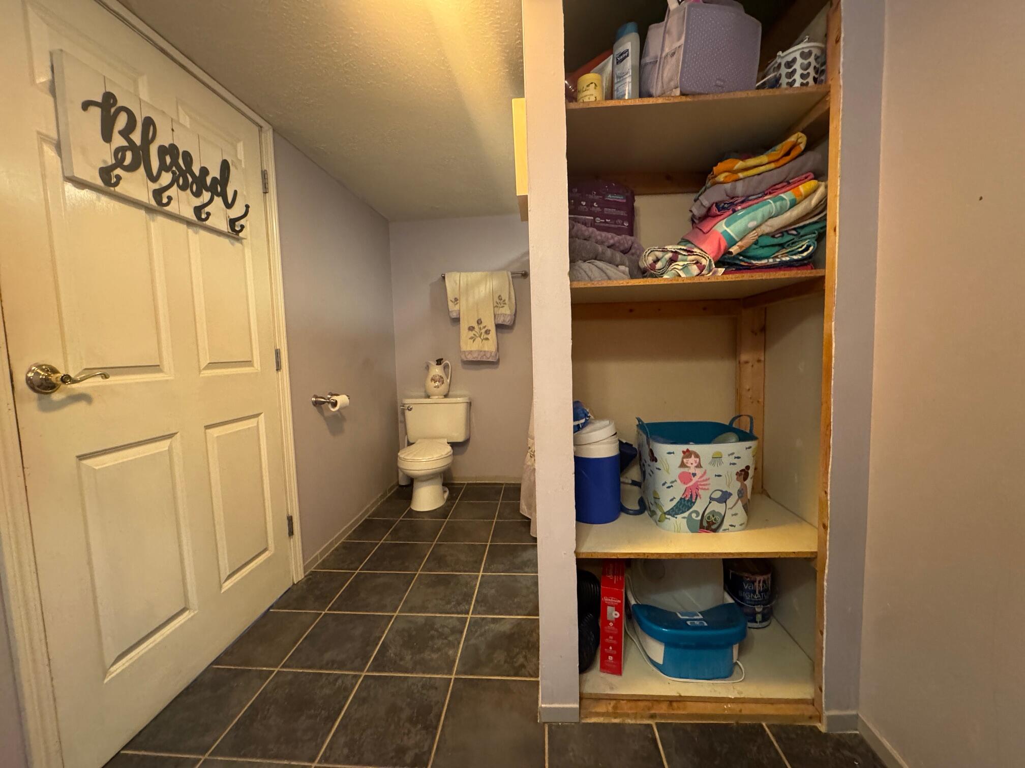 37 Clarks Lane West Gardiner ME 04345
