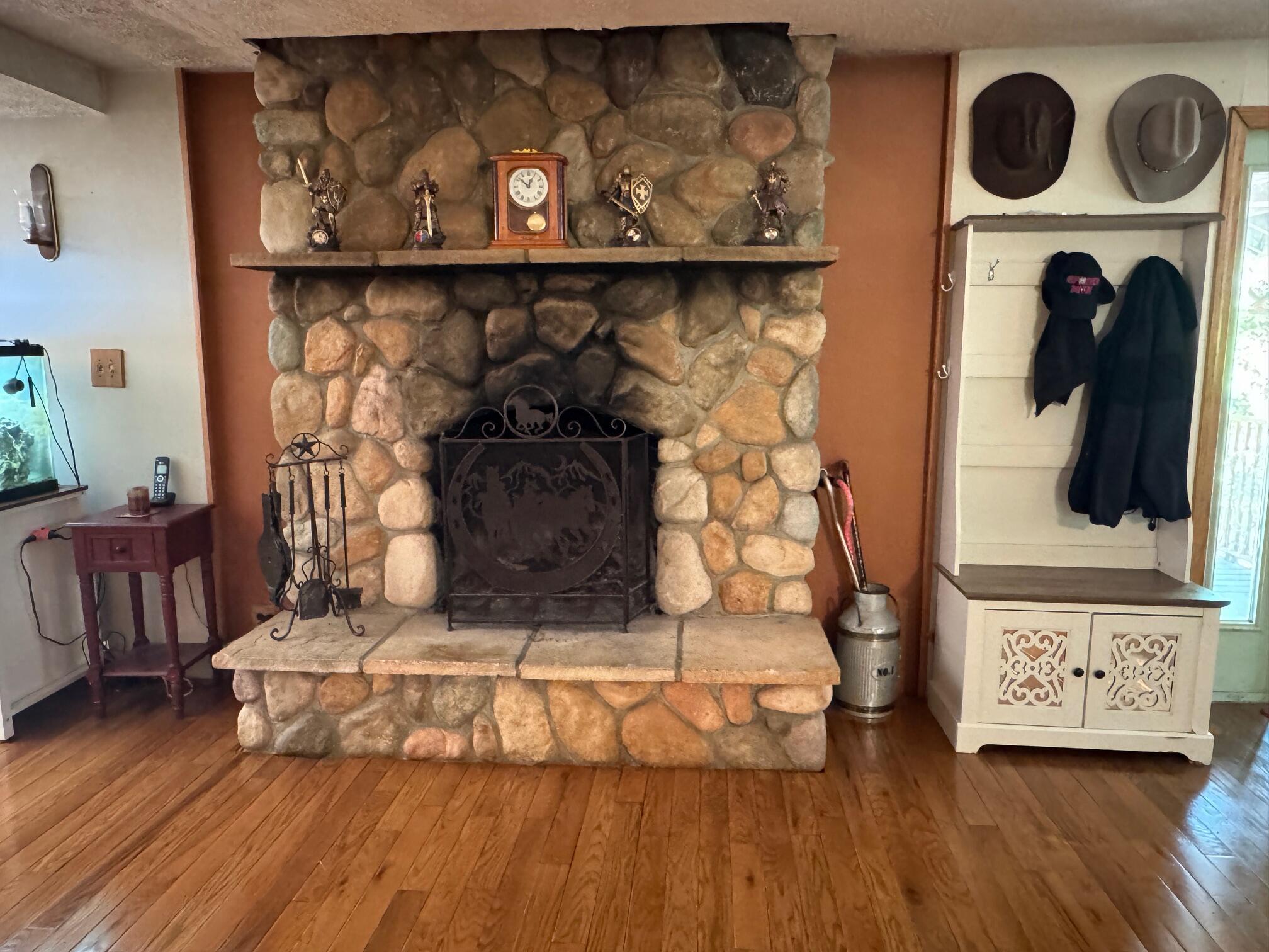 37 Clarks Lane West Gardiner ME 04345
