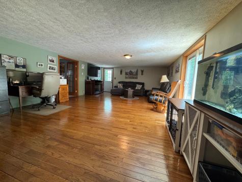 37 Clarks Lane West Gardiner ME 04345