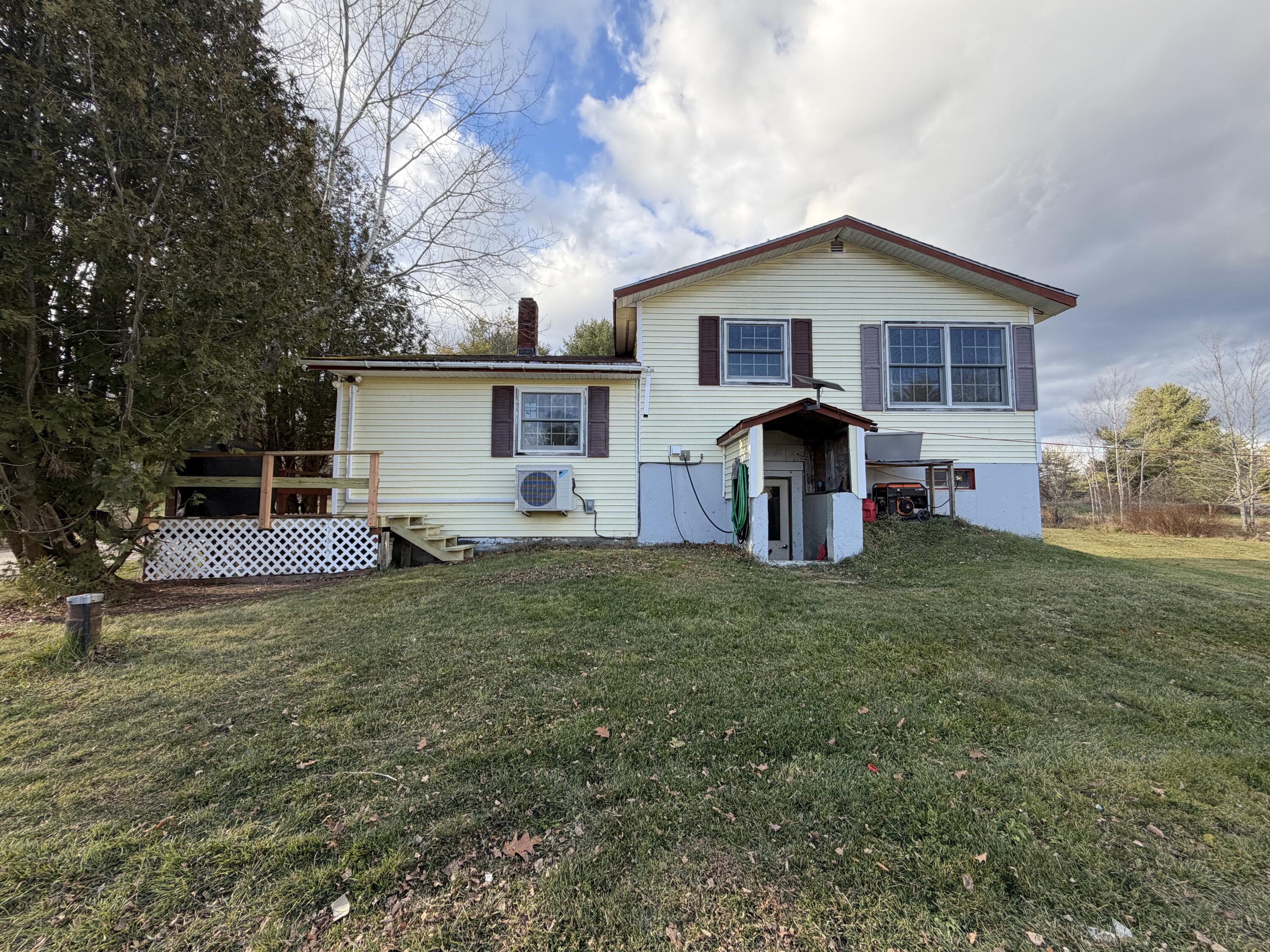 852 River Road Dresden ME 04342