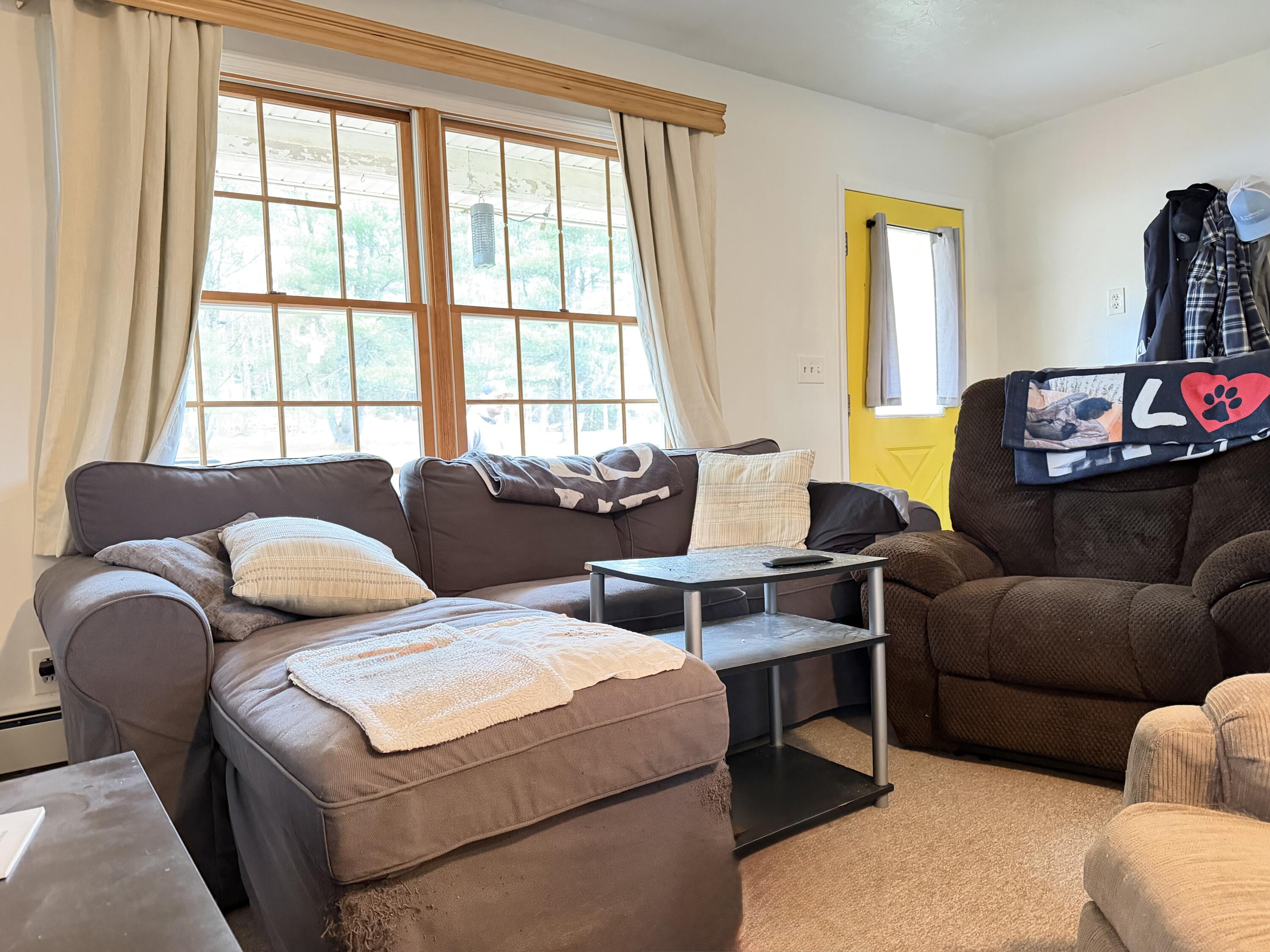 852 River Road Dresden ME 04342