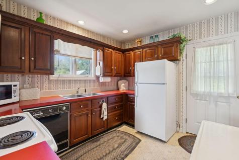 8 Tidewater Court Kennebunk ME 04043