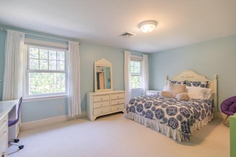 31 Wildwood Way Falmouth ME 04105