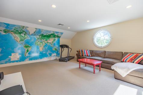 31 Wildwood Way Falmouth ME 04105