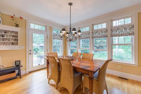 31 Wildwood Way Falmouth ME 04105
