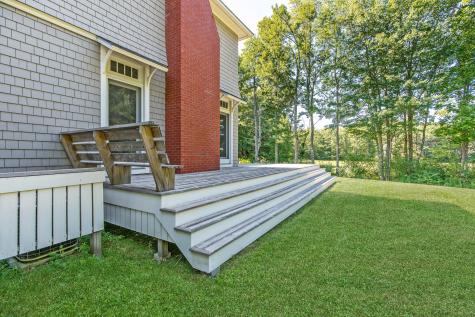 31 Wildwood Way Falmouth ME 04105
