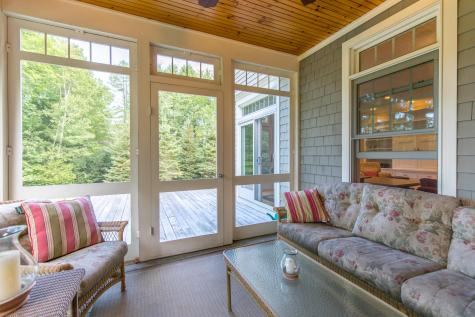31 Wildwood Way Falmouth ME 04105