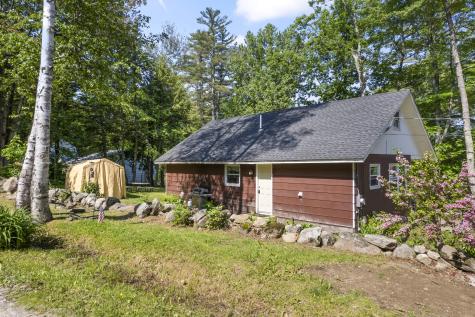 4 E Shore Drive Greene ME 04236