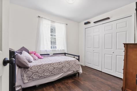 4 E Shore Drive Greene ME 04236