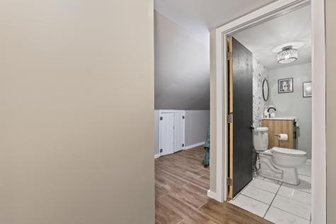 4 E Shore Drive Greene ME 04236