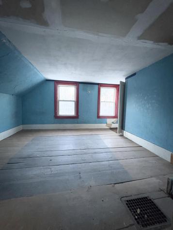 692 Mercer Road Norridgewock ME 04957