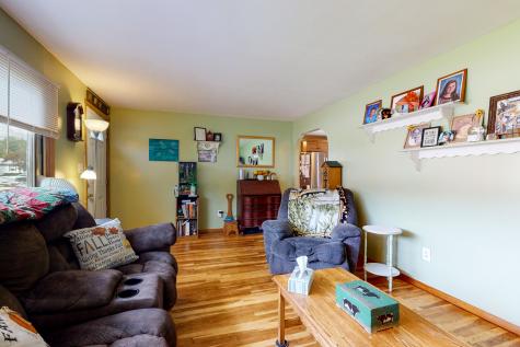 25 Martha Avenue Lewiston ME 04240