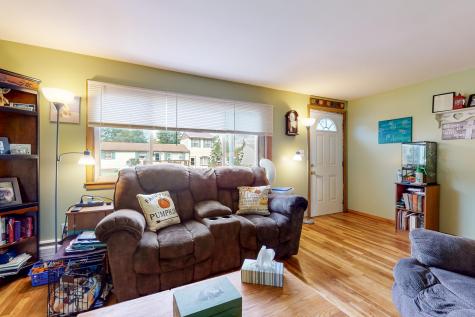 25 Martha Avenue Lewiston ME 04240