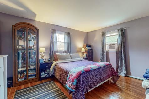 25 Martha Avenue Lewiston ME 04240
