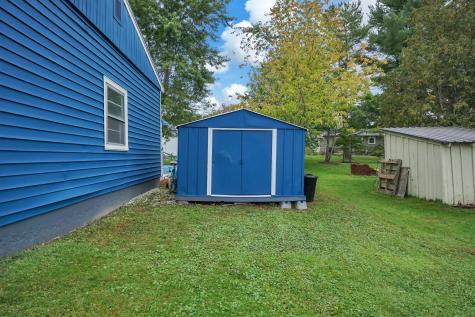25 Martha Avenue Lewiston ME 04240