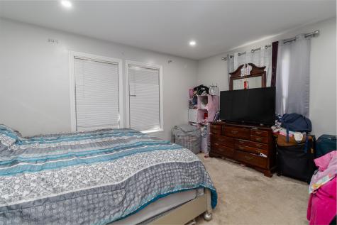 867 Minot Avenue Auburn ME 04210