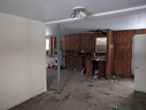 9 Devotion Avenue Sanford ME 04073