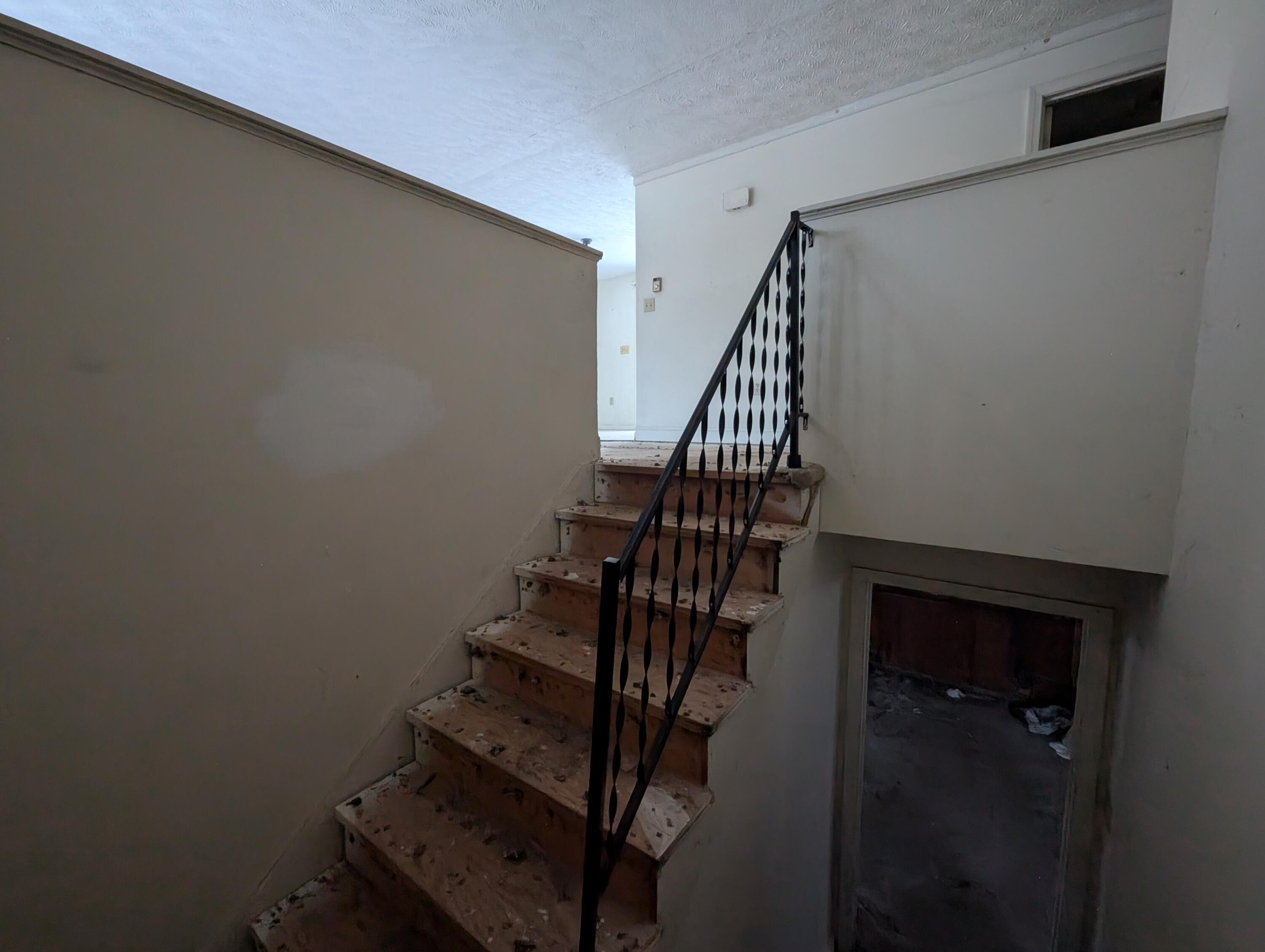 9 Devotion Avenue Sanford ME 04073