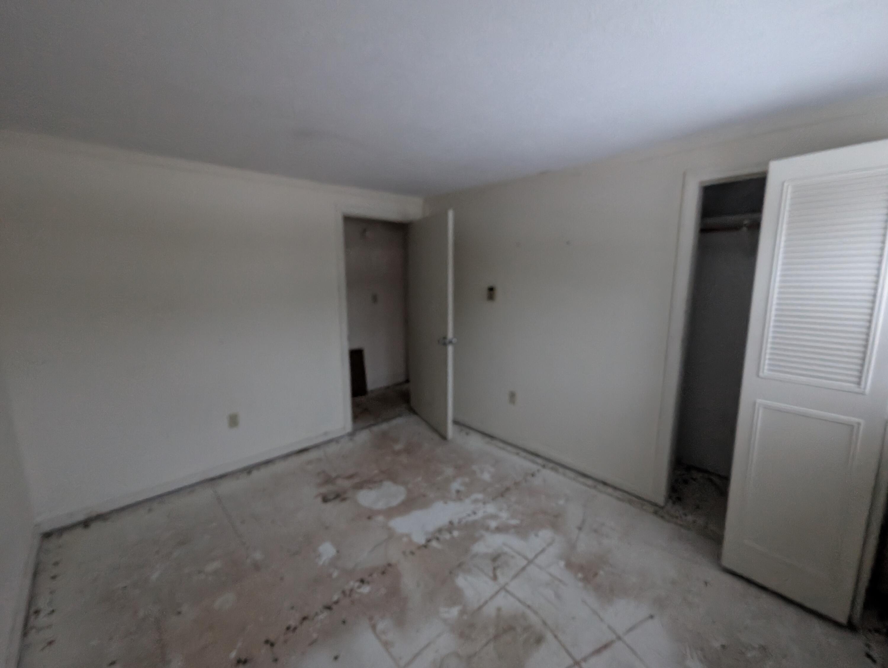 9 Devotion Avenue Sanford ME 04073