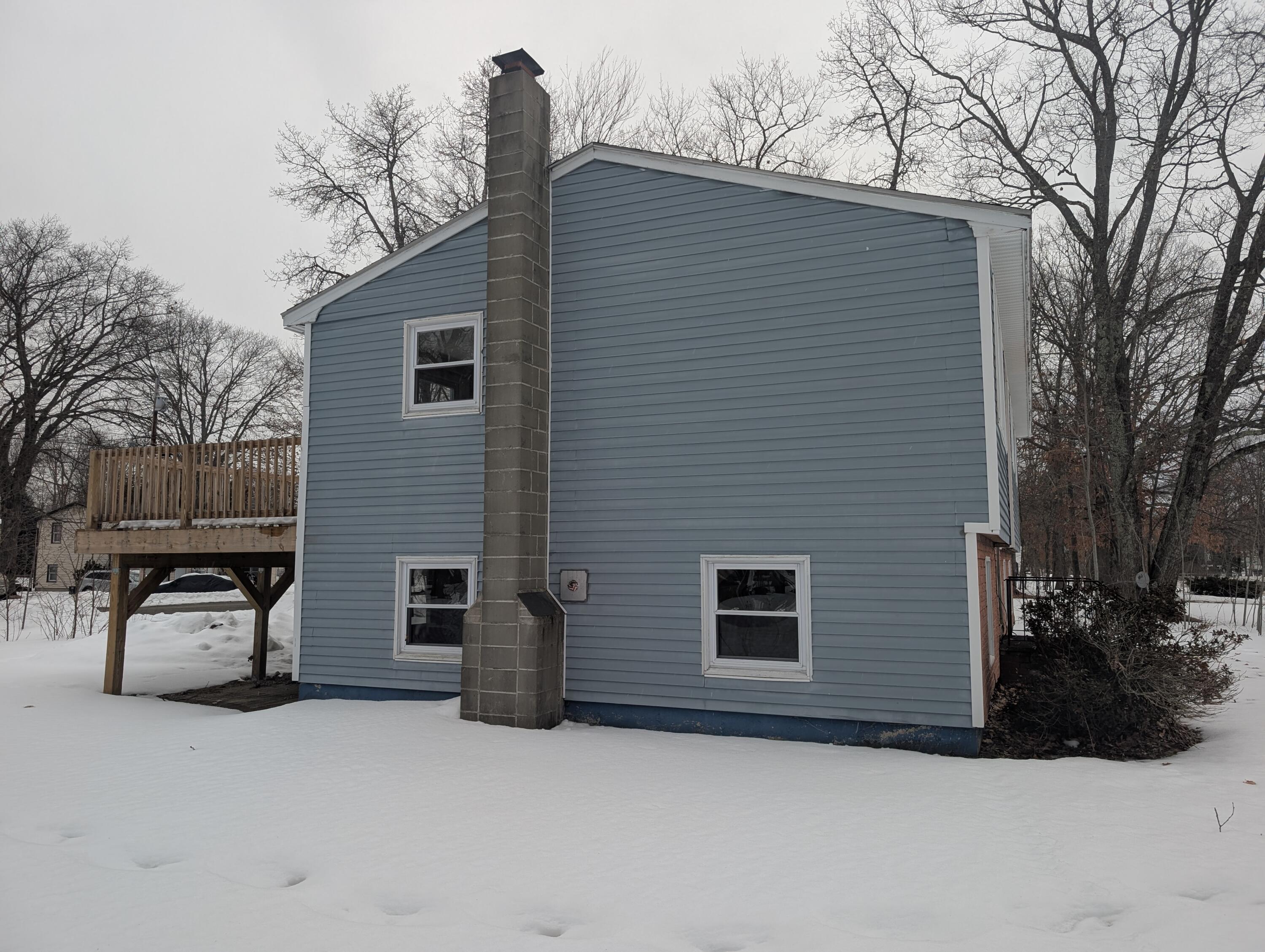 9 Devotion Avenue Sanford ME 04073