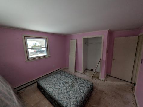 9 Devotion Avenue Sanford ME 04073