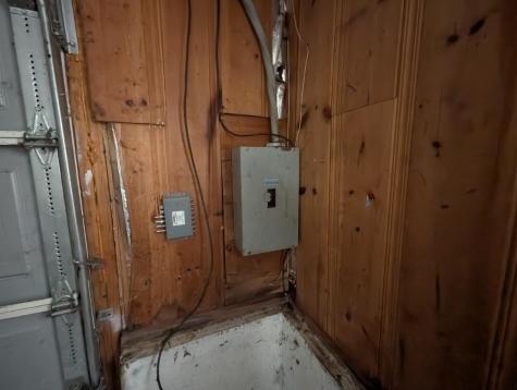 9 Devotion Avenue Sanford ME 04073