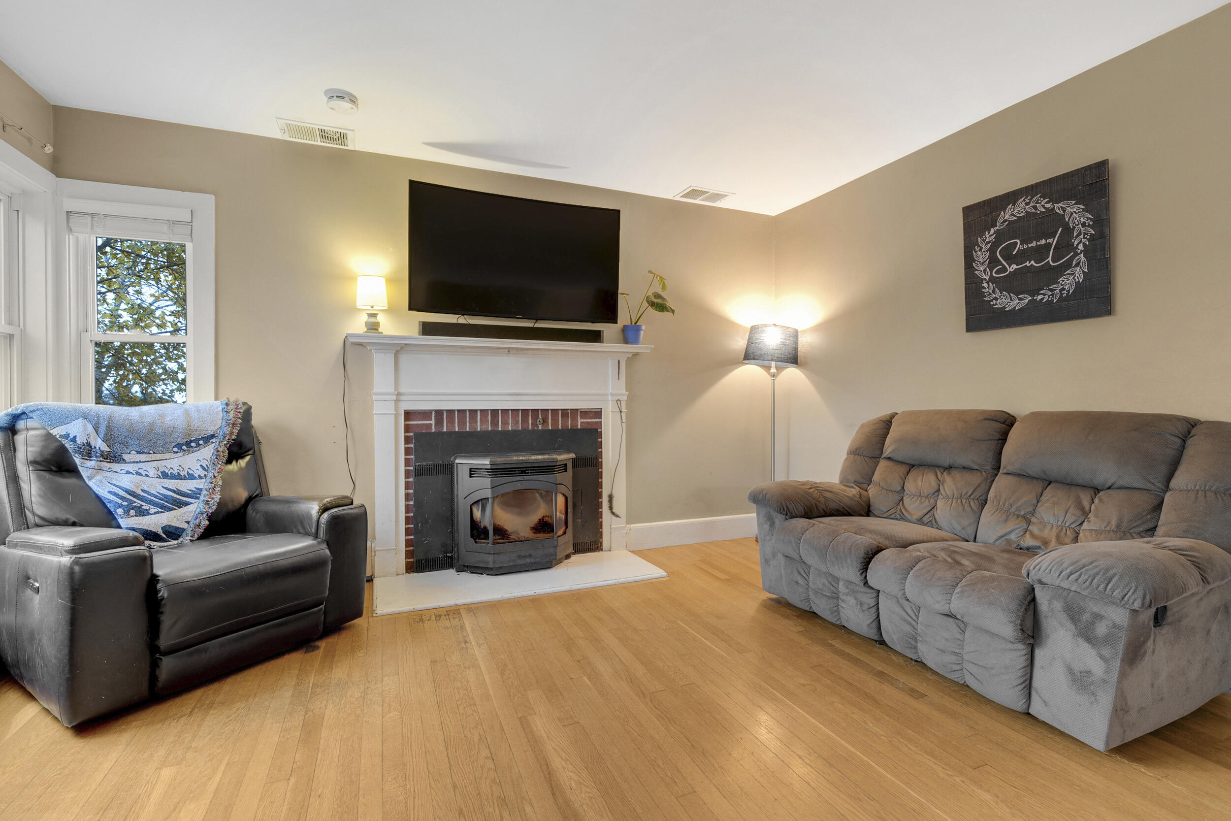 13 Allen Avenue Auburn ME 04210