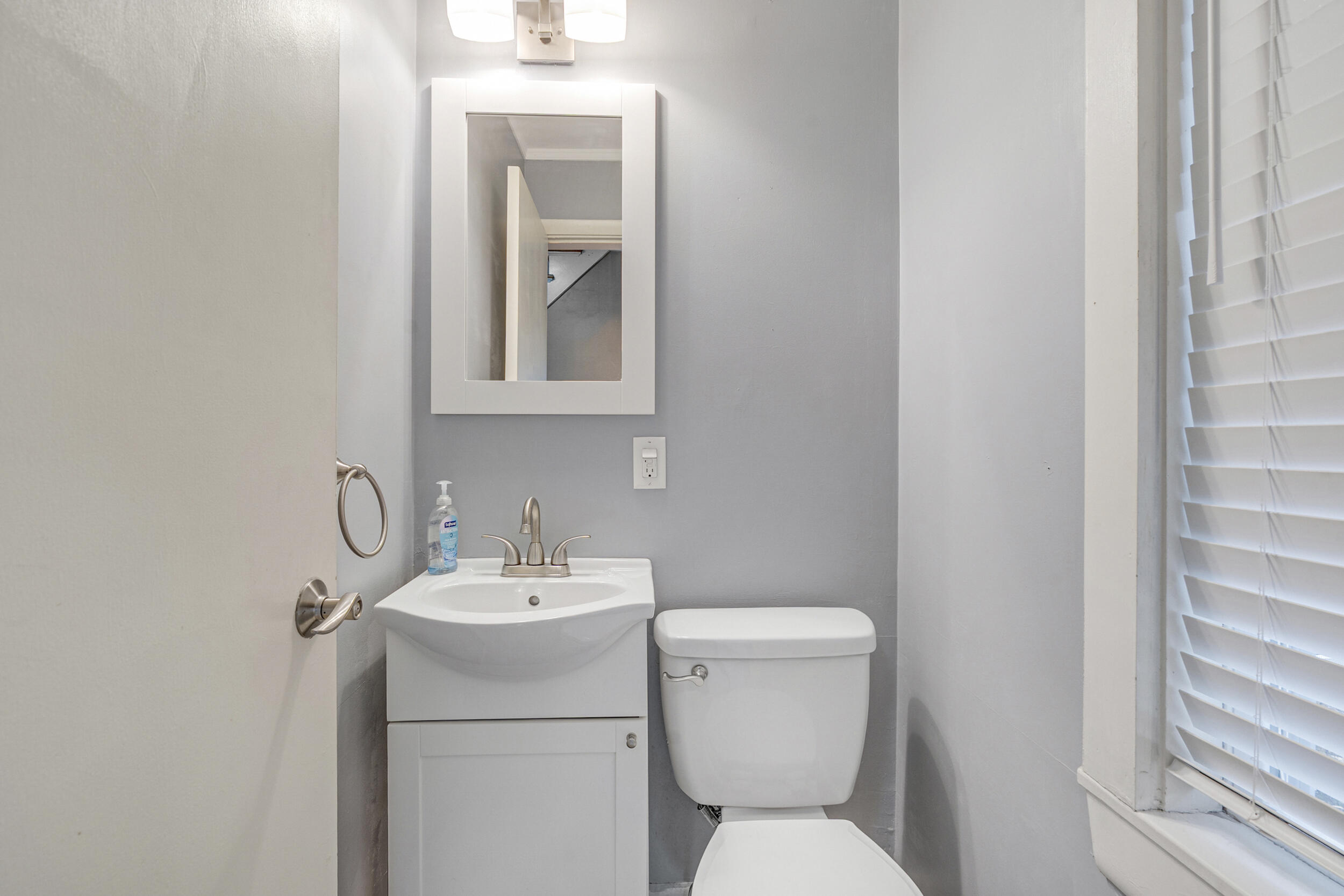 13 Allen Avenue Auburn ME 04210