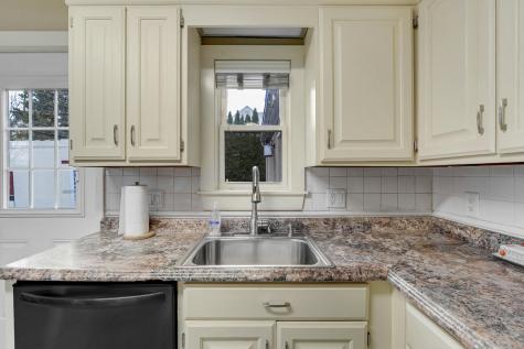 13 Allen Avenue Auburn ME 04210