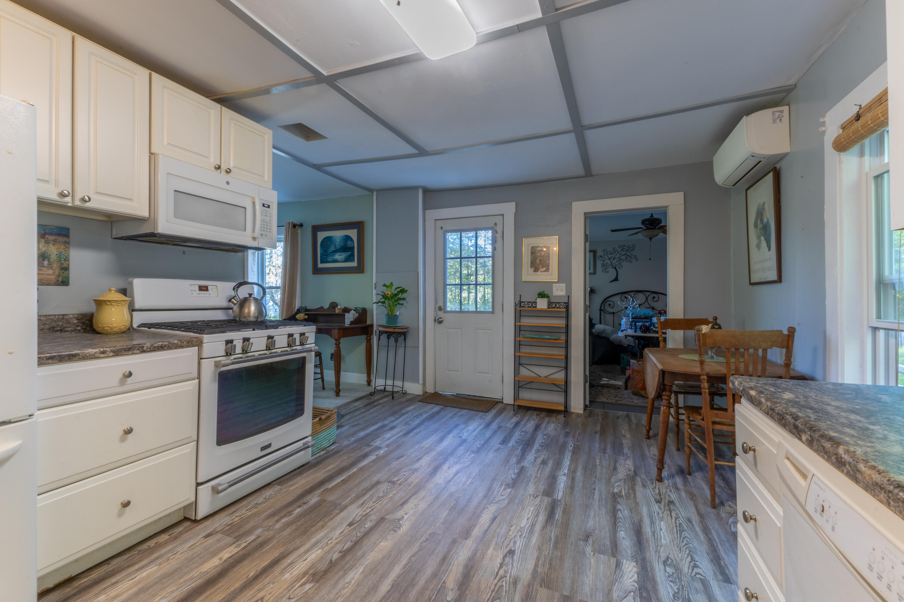 107 N Sedgwick Road Sedgwick ME 04676