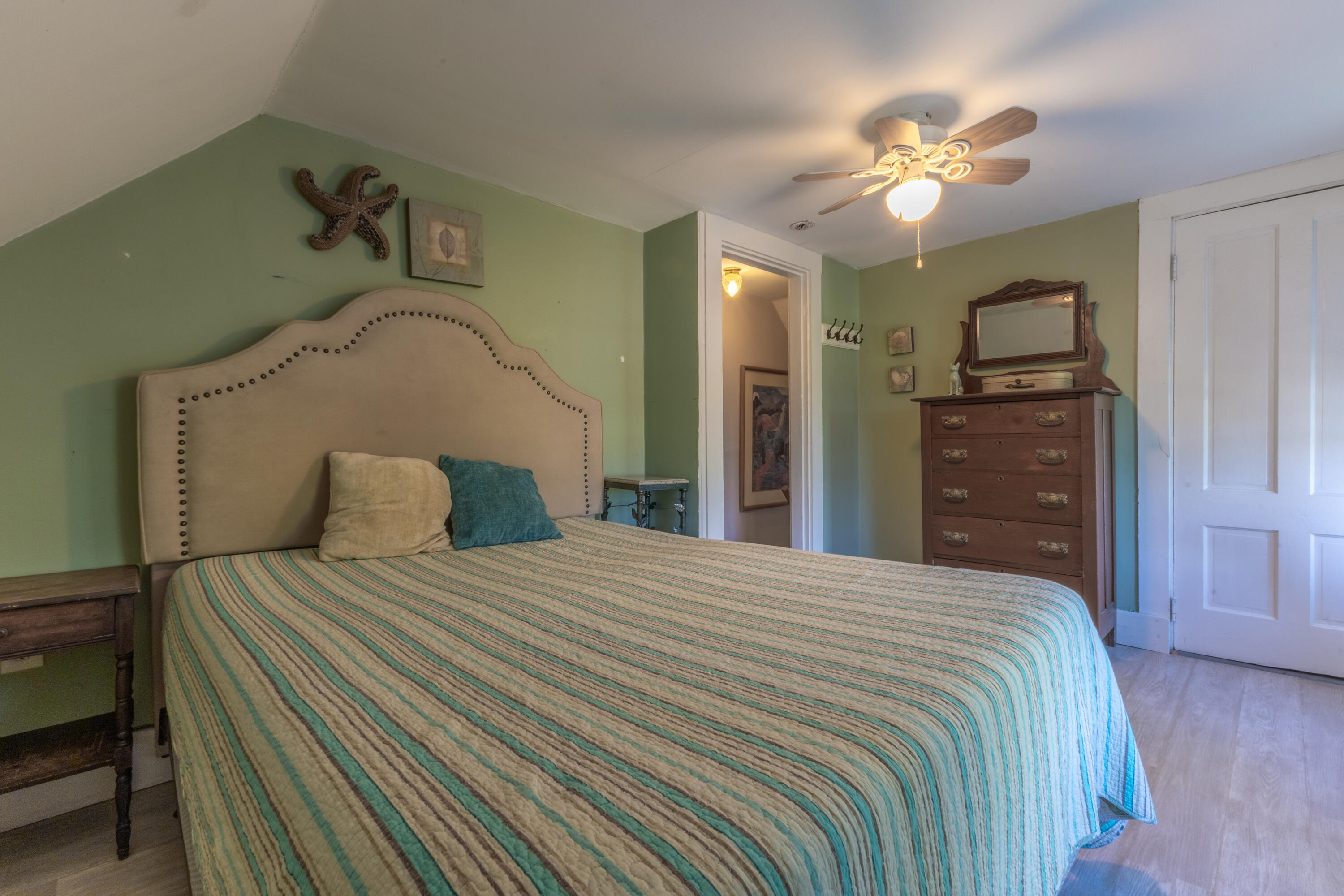 107 N Sedgwick Road Sedgwick ME 04676