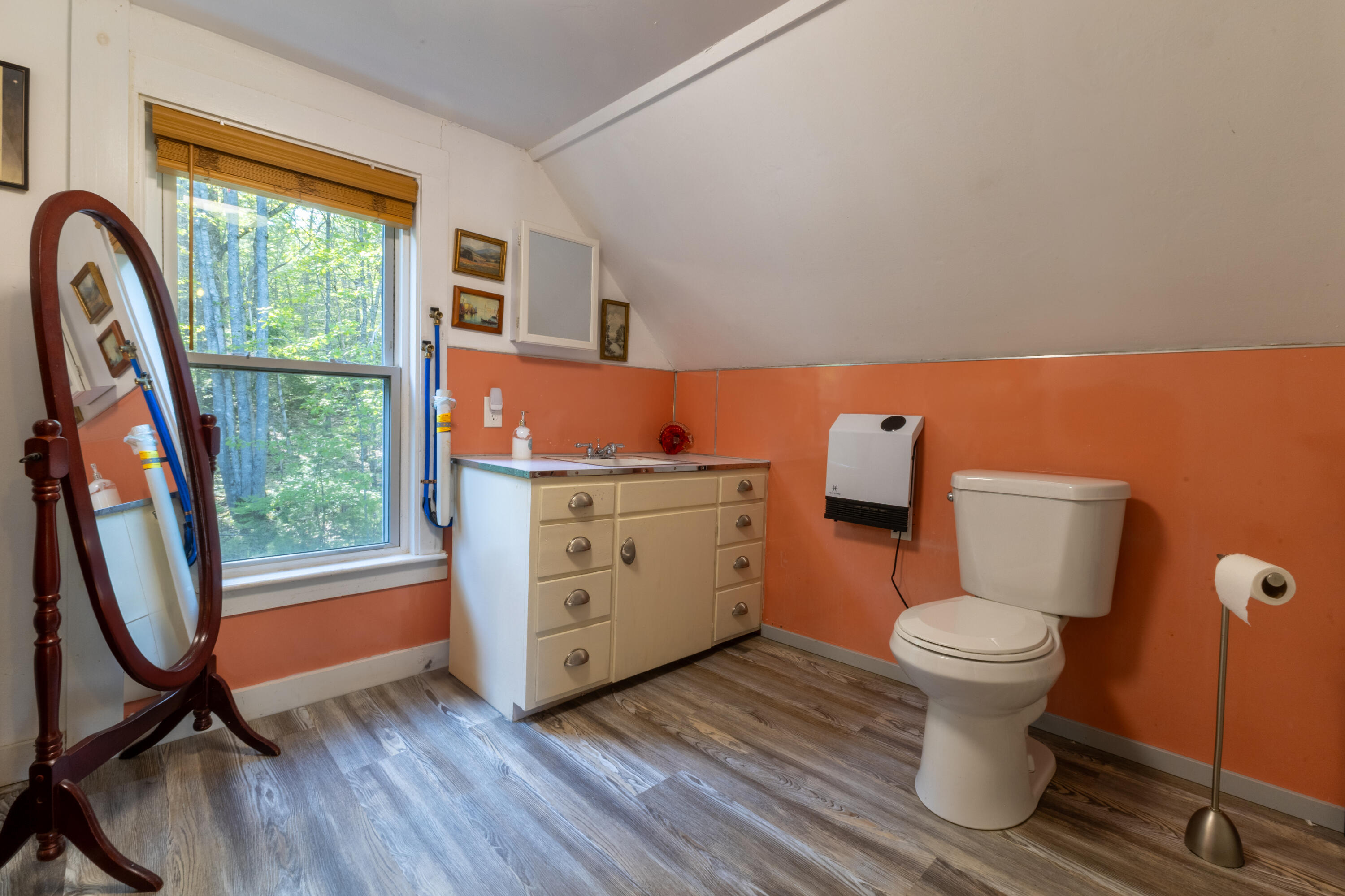 107 N Sedgwick Road Sedgwick ME 04676