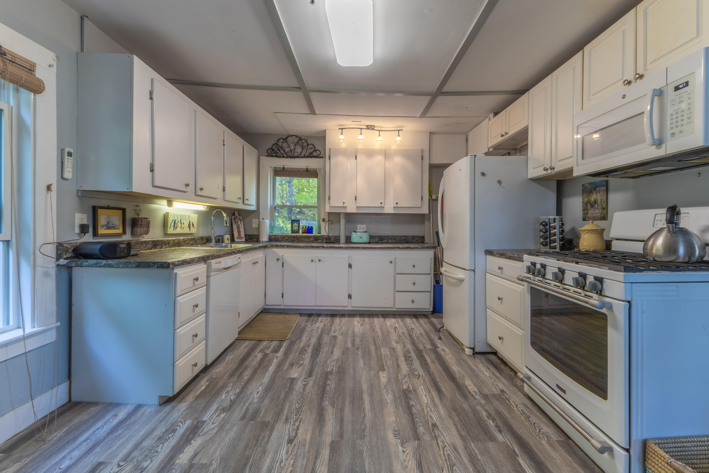 107 N Sedgwick Road Sedgwick ME 04676