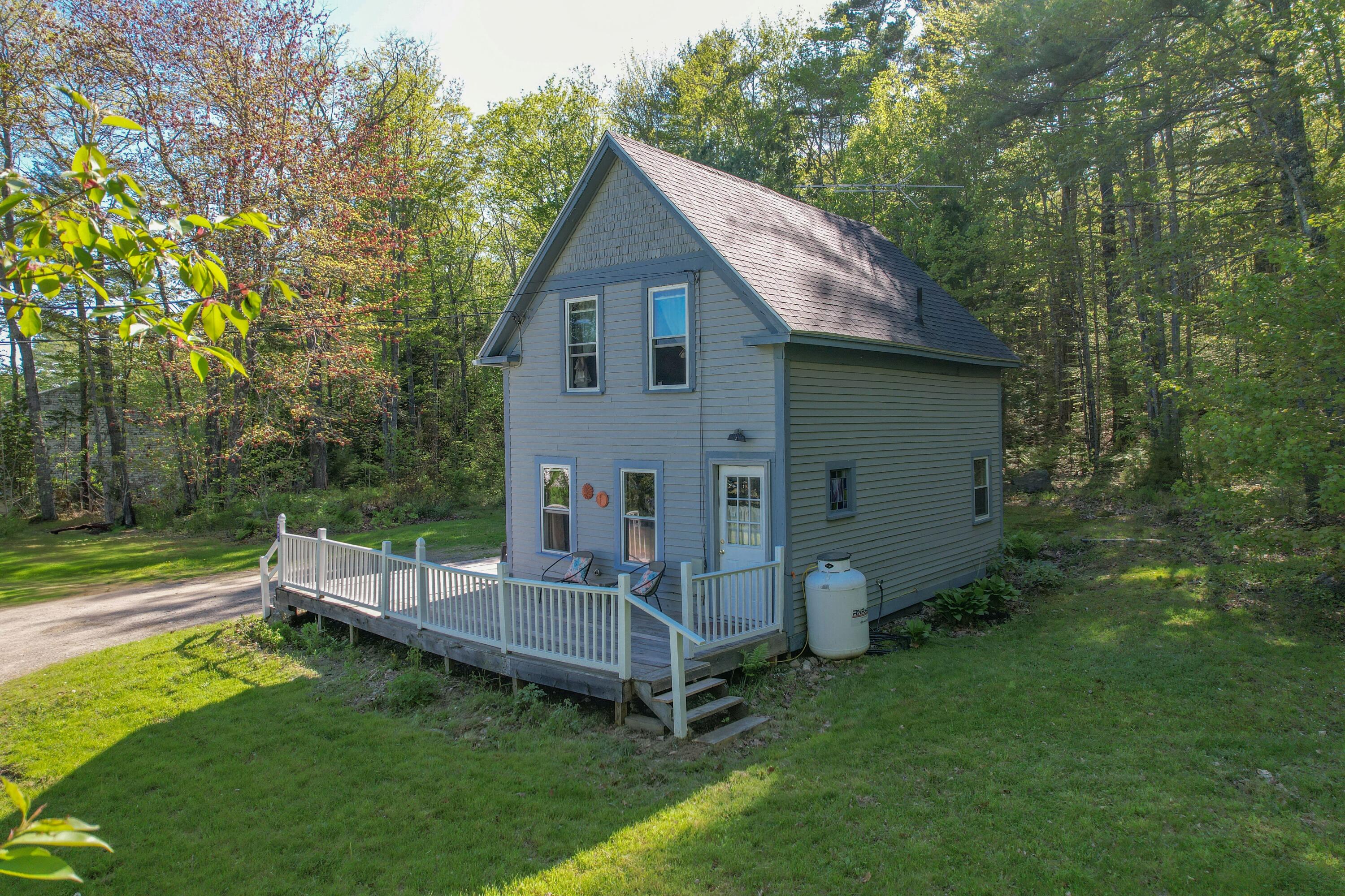 107 N Sedgwick Road Sedgwick ME 04676