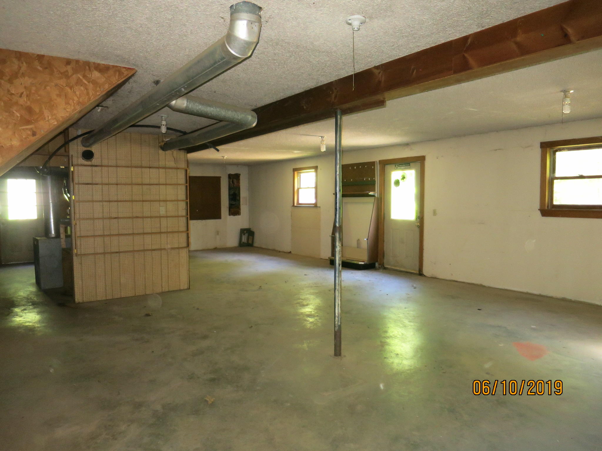 173 County Woods Road Newport ME 04953