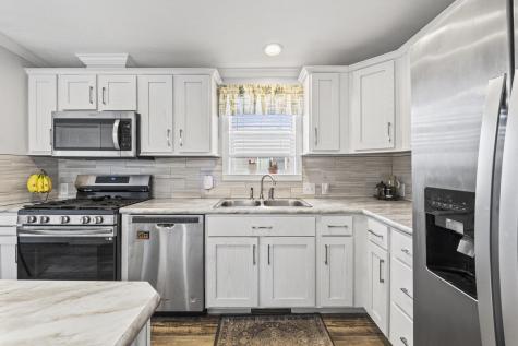 24 Rods Way Arundel ME 04046