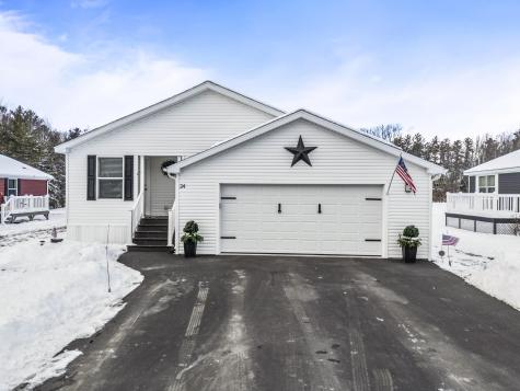 24 Rods Way Arundel ME 04046