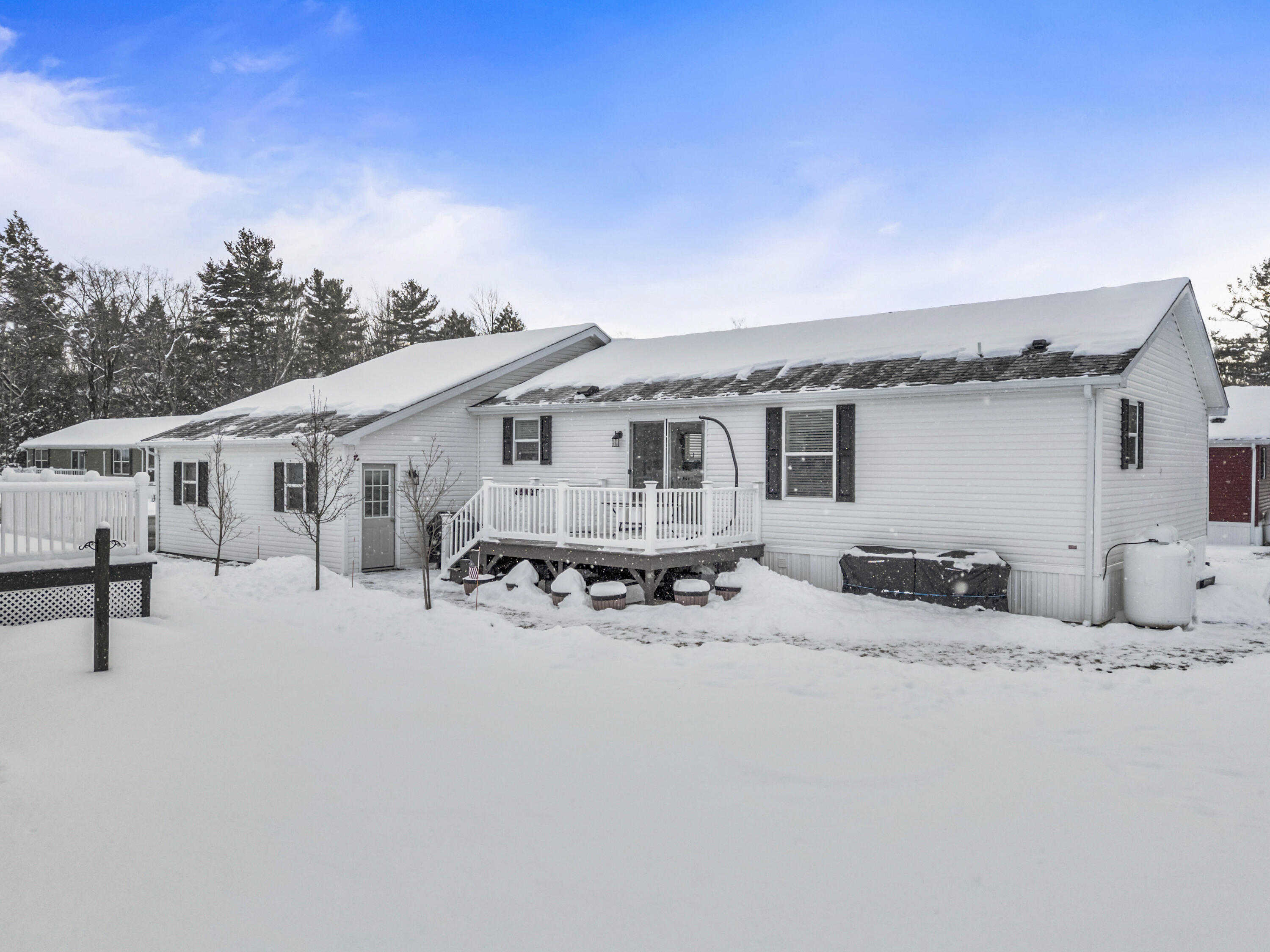 24 Rods Way Arundel ME 04046