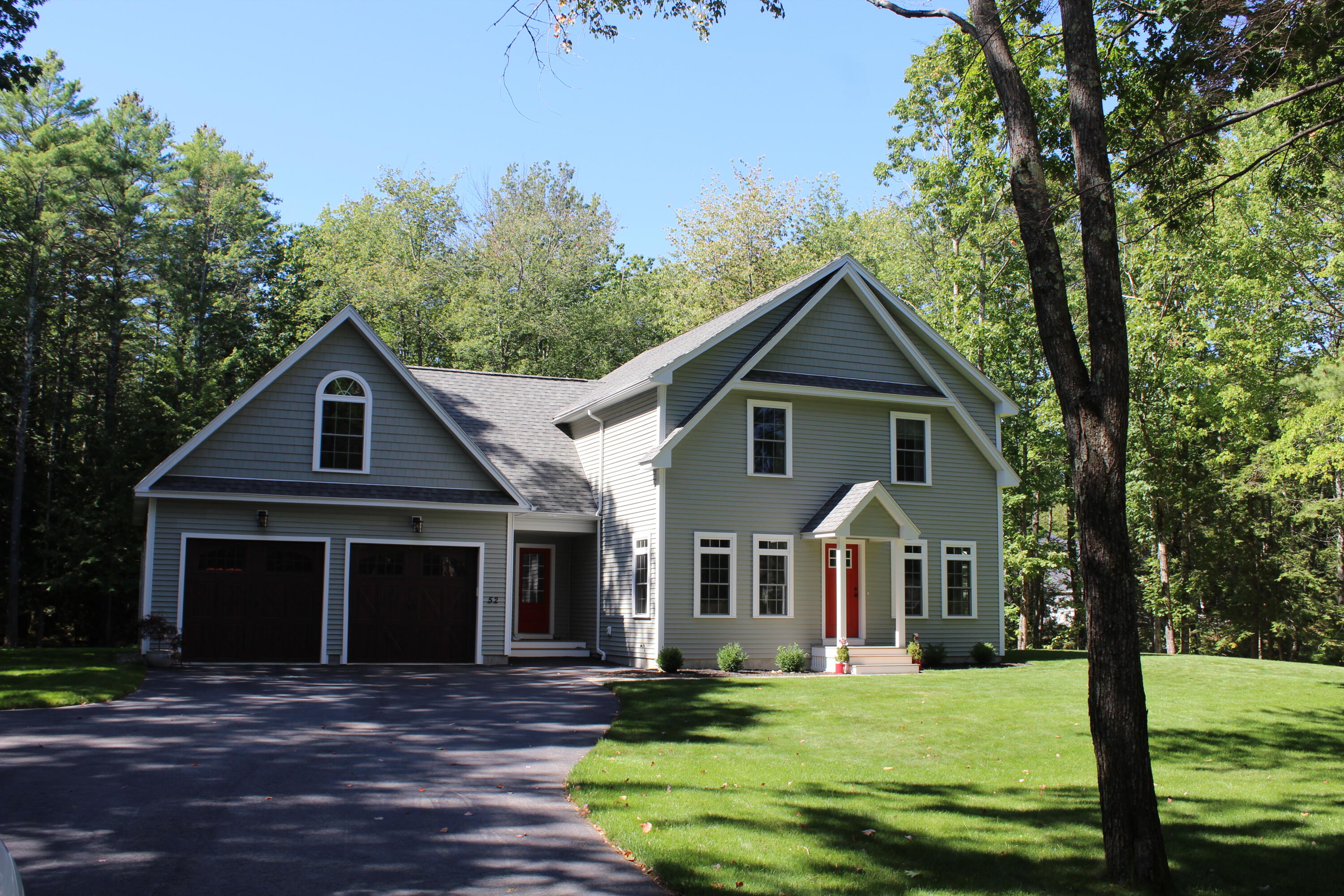 52 Longwoods Road Falmouth ME 04105