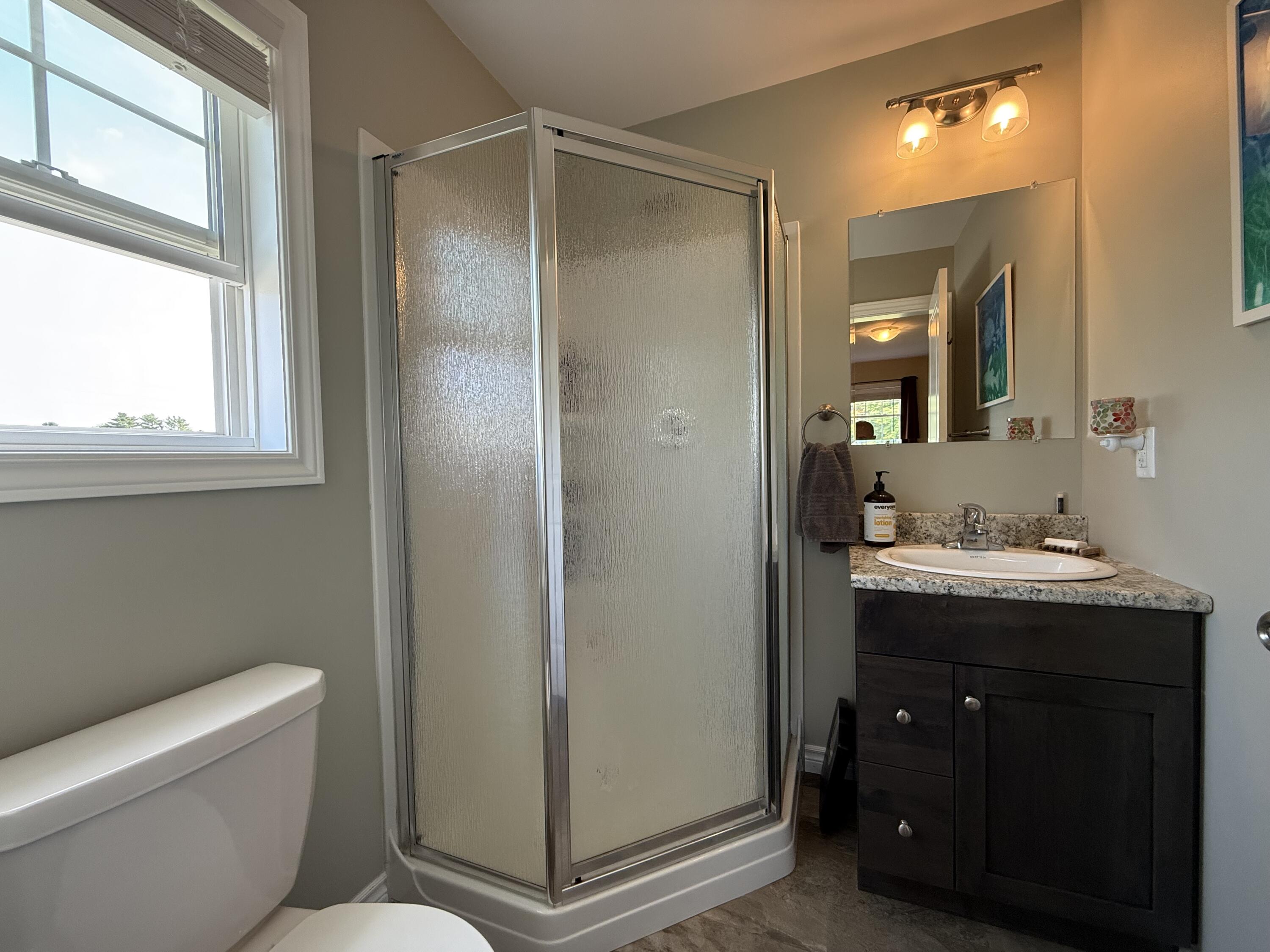 4 Hayfield Lane Lisbon ME 04250