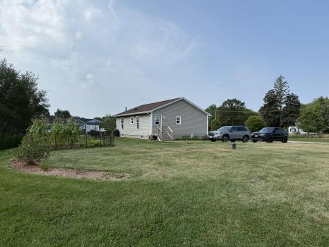 4 Hayfield Lane Lisbon ME 04250