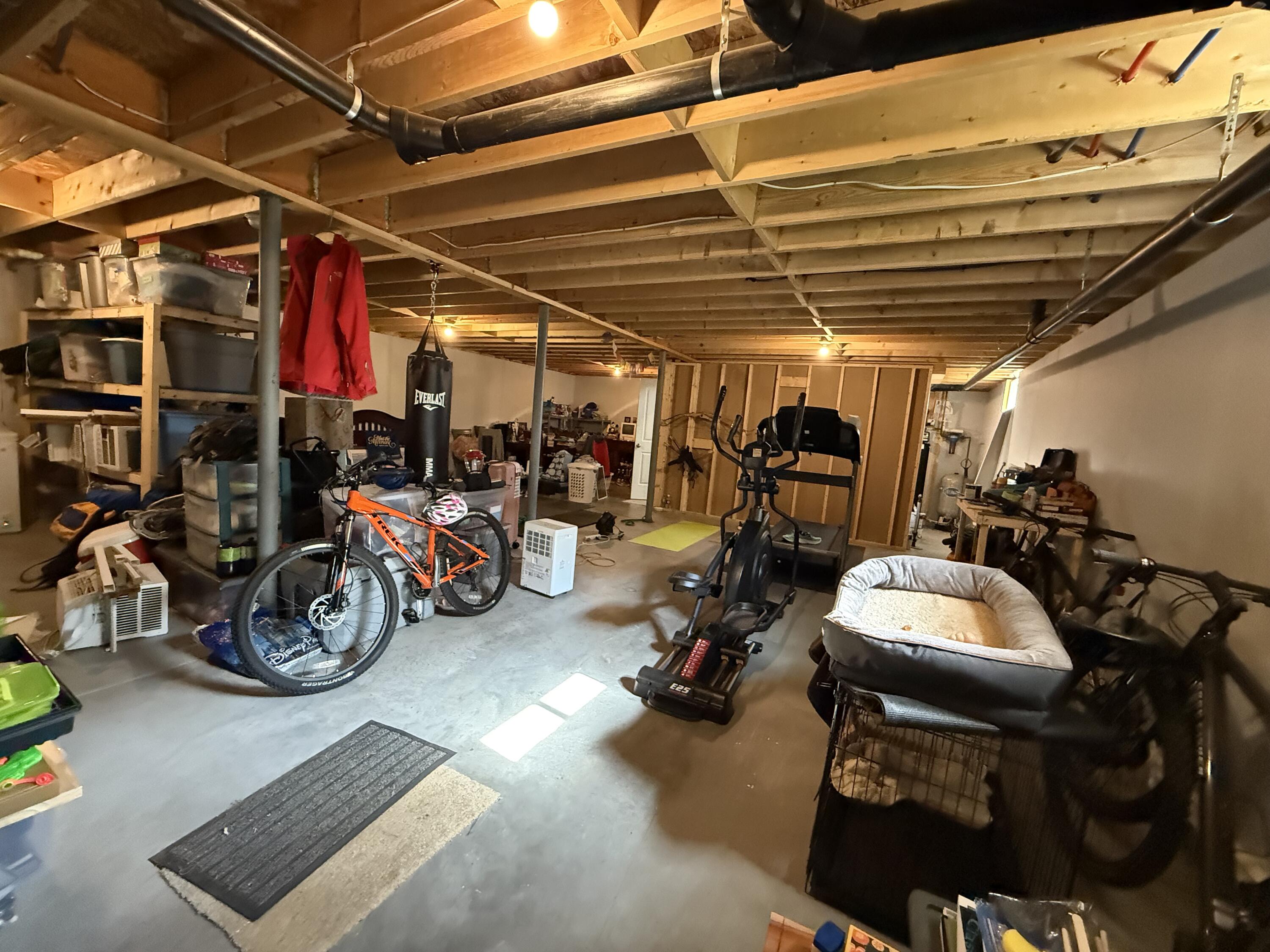 4 Hayfield Lane Lisbon ME 04250