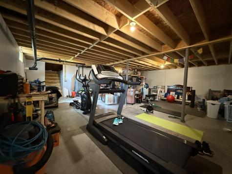 4 Hayfield Lane Lisbon ME 04250