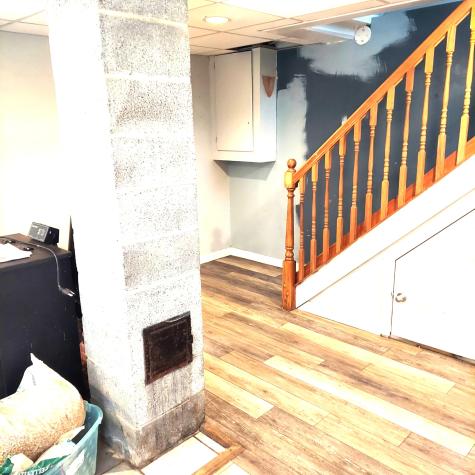 123 Town Farm Road Farmington ME 04938